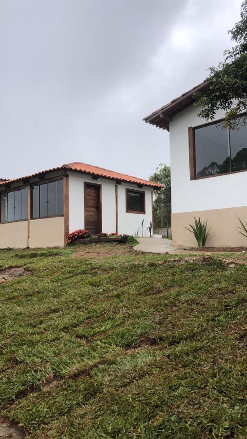 Chale Lirio Do Campo Chalet *